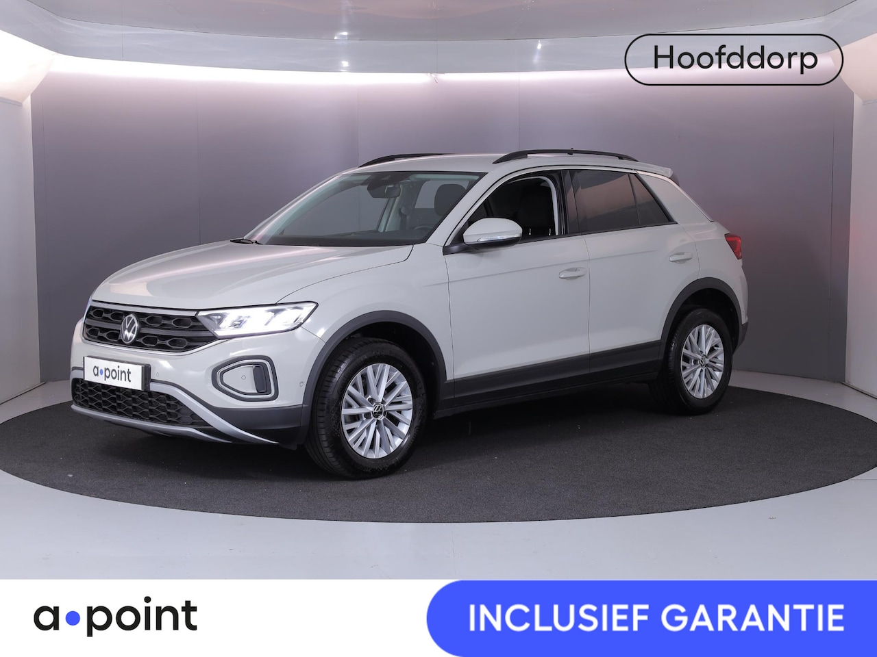 Volkswagen T-Roc - 1.0 TSI Life Business 110 pk | Navigatie | Parkeersensoren (Park assist) | Achteruitrijcam - AutoWereld.nl