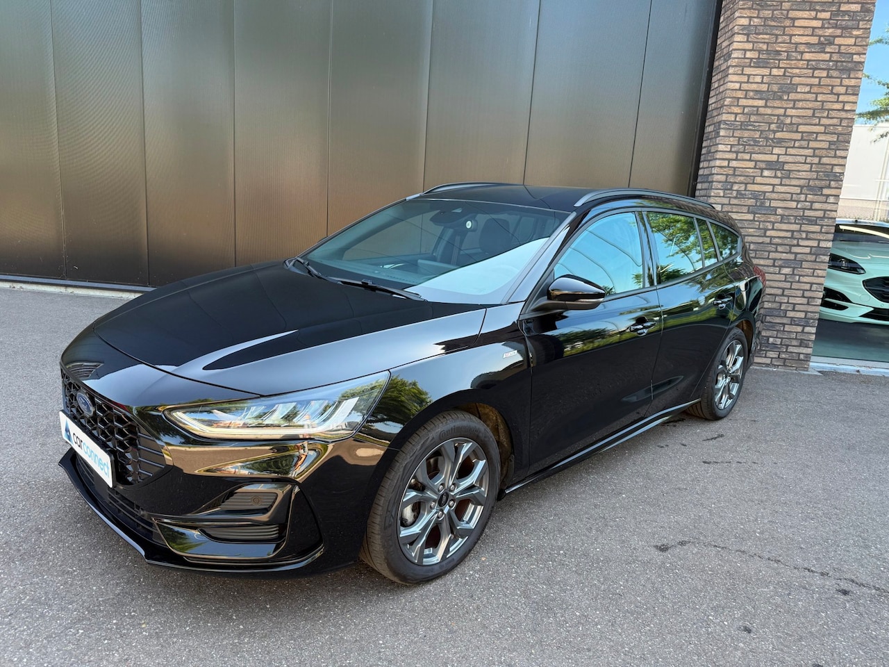 Ford Focus Wagon - 1.0 Eco 125pk AUT. Hybrid ST Line Navi, Winter pack, Camera etc. etc. - AutoWereld.nl