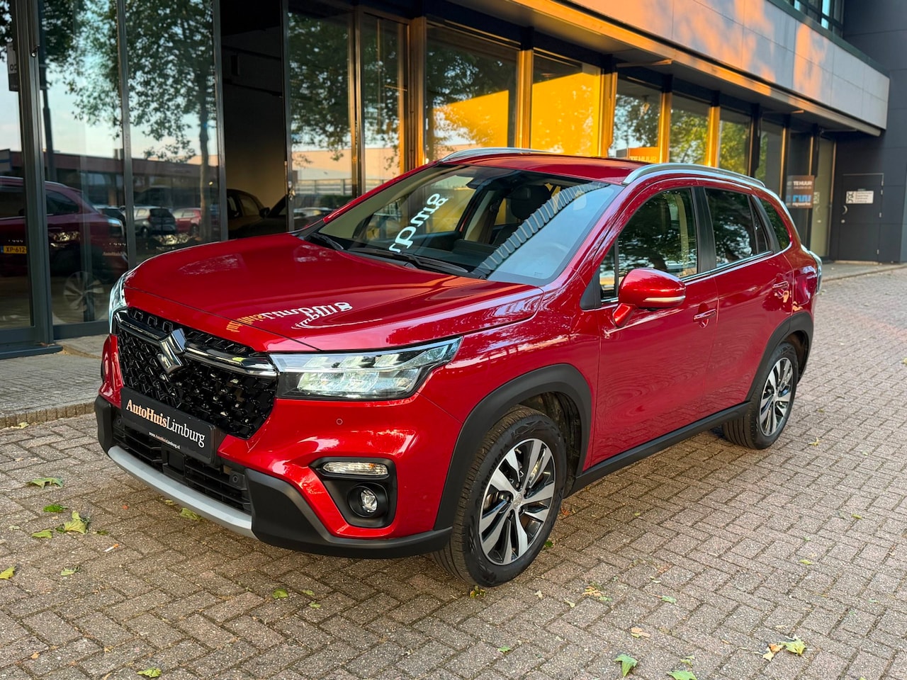 Suzuki S-Cross - 1.5 Hybrid Style|Camera|Nav|Automaat|Nieuwstaat - AutoWereld.nl