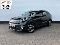 Kia e-Niro - DynamicLine 64kWh l ACC l 3FASE l WARMTEPOMP
