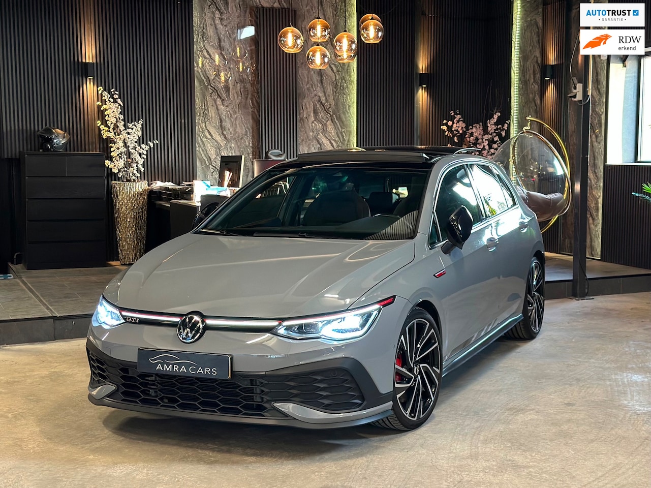 Volkswagen Golf - 2.0 TSI Clubsport|PANO|BOMVOL! - AutoWereld.nl
