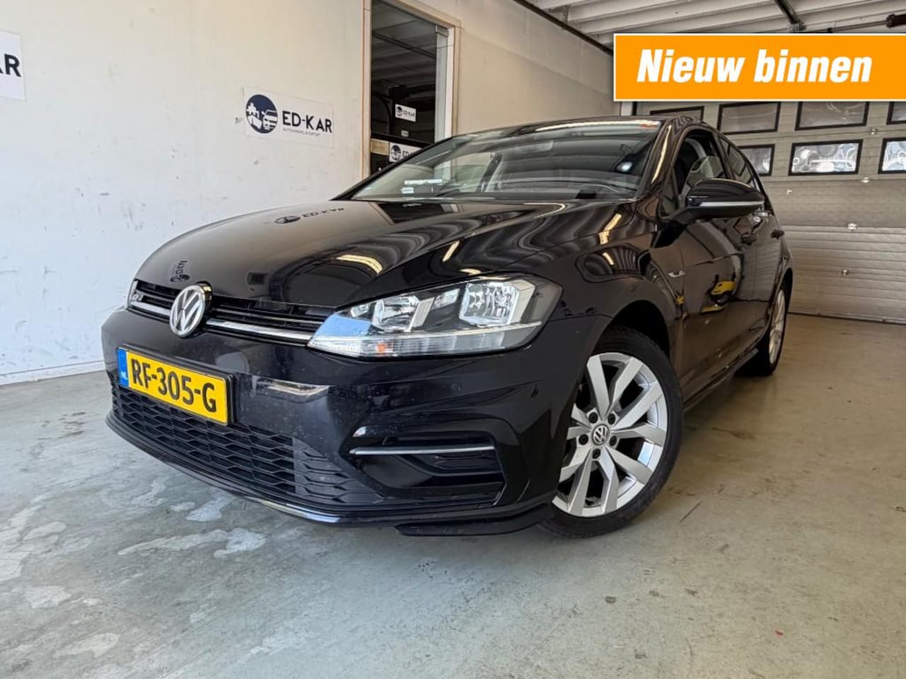 Volkswagen Golf - 1.0 TSI Highline R-LINE ACC ECC TOP CONDITIE NAP APK 2-2027 - AutoWereld.nl