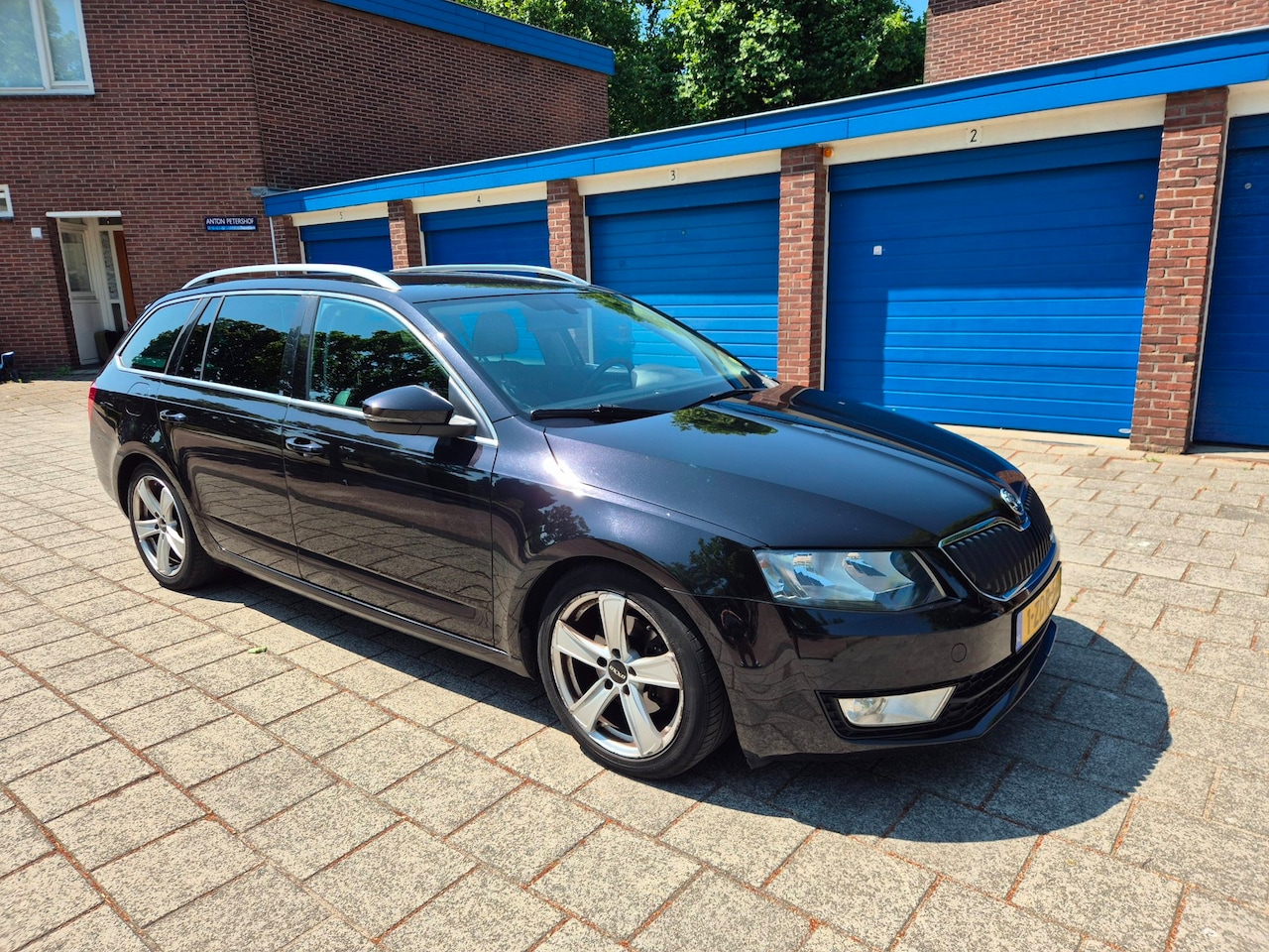 Skoda Octavia Combi - 1.6 TDI Greenline Businessline 1.6 TDI Greenline Businessline - AutoWereld.nl