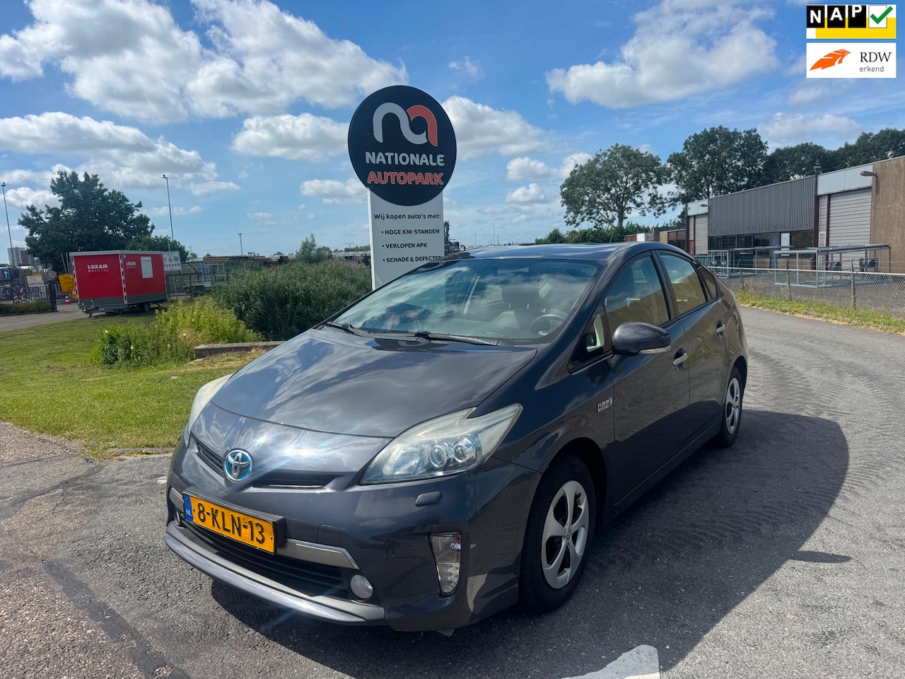 Toyota Prius - 2013 * 1.8 Plug-in Dynamic Business * APK * - AutoWereld.nl