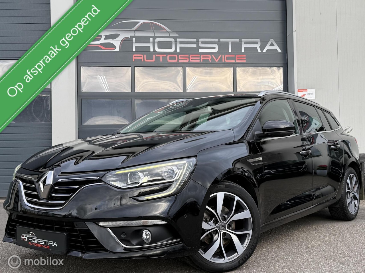 Renault Mégane Estate - 1.2 TCe Bose AUT. Vol-Leer Camera Stoelverw Luxe - AutoWereld.nl