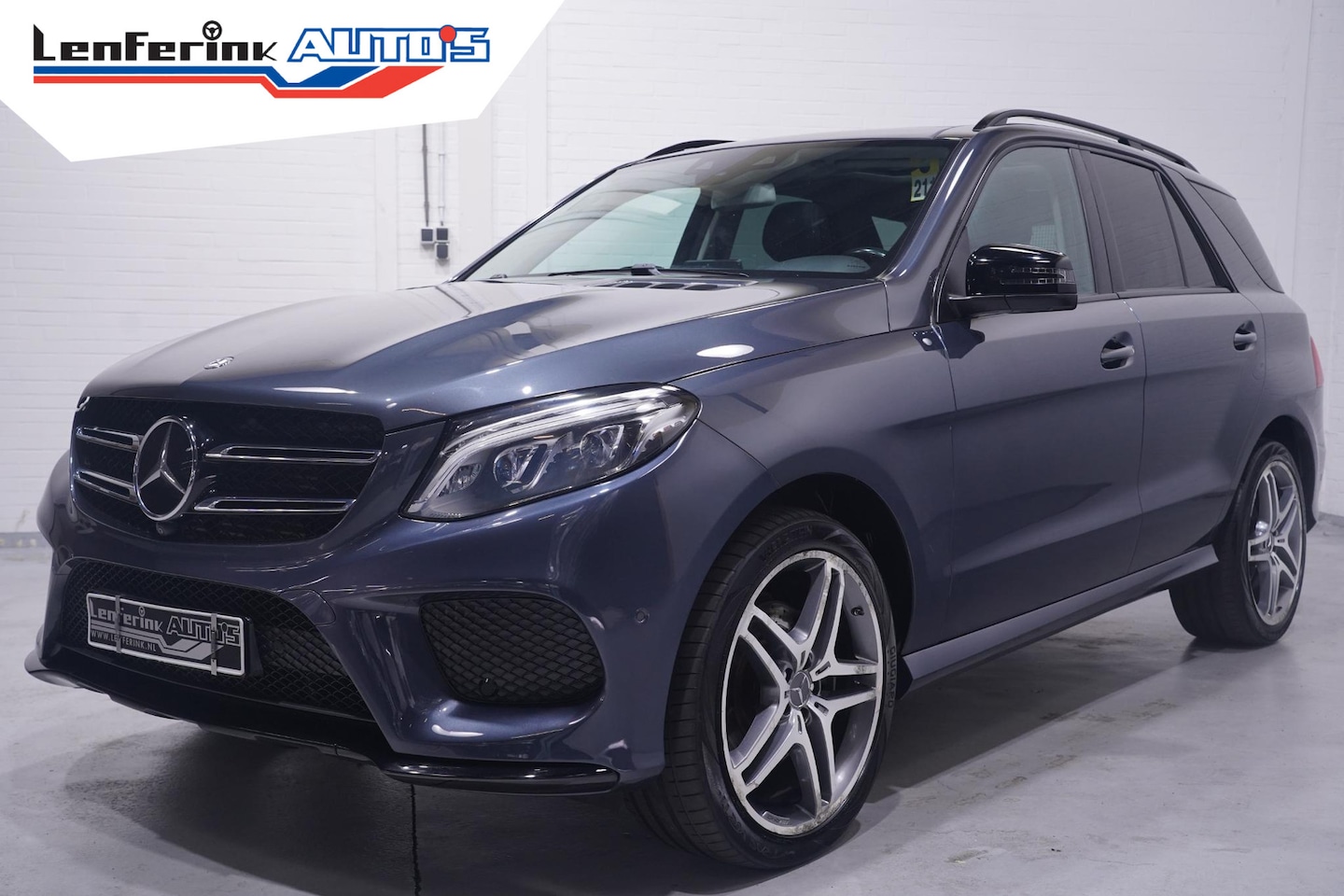 Mercedes-Benz GLE-Klasse - 350 d 4MATIC AMG Sport Edition Luchtvering Panodak Harman Kardon 360 Camera Apple Carplay - AutoWereld.nl