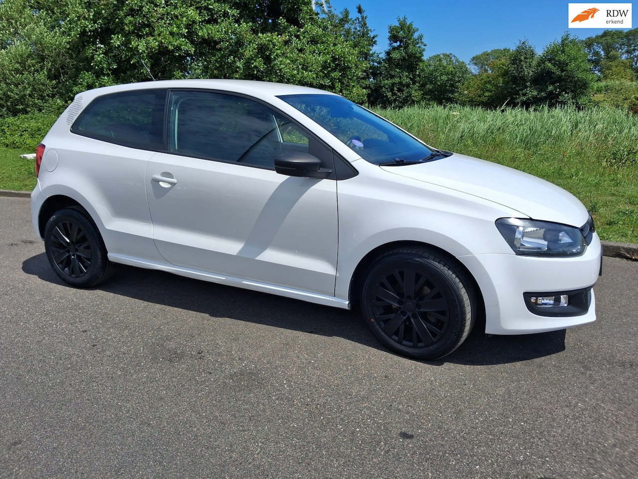 Volkswagen Polo - 1.2 Easyline Edition BJ 2014 AIRCO 3 deurs Trekhaak Zeer nette staat - AutoWereld.nl