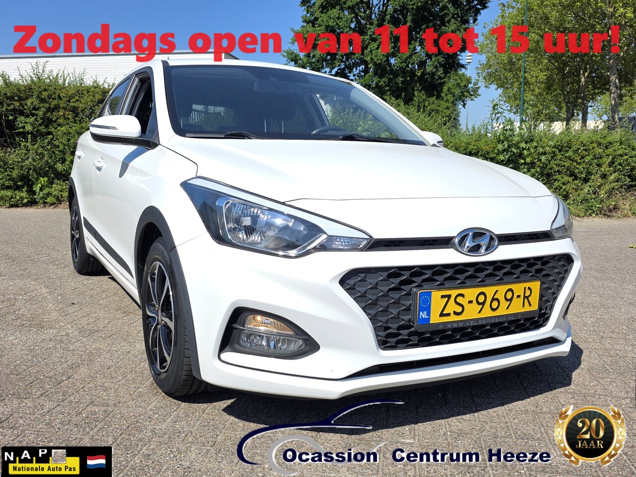 Hyundai i20 - 1.0 T-GDI AUT! Camera! Lm Velgen! Trekhaak! Juli maand? AKTIE maand! - AutoWereld.nl