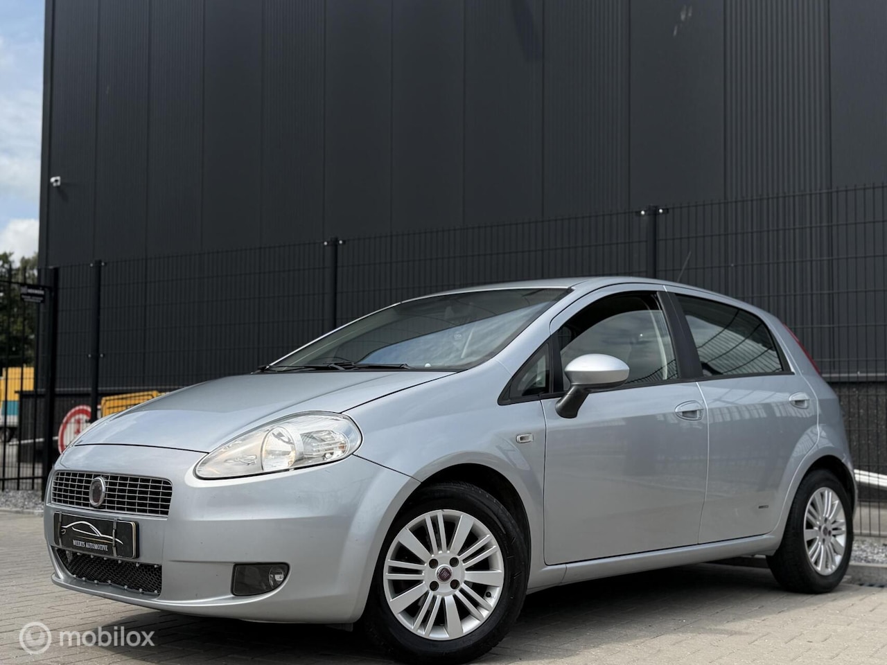 Fiat Grande Punto - 1.4 Dynamic |CRUISE|NAP|NWE DISTRIBUTIE - AutoWereld.nl