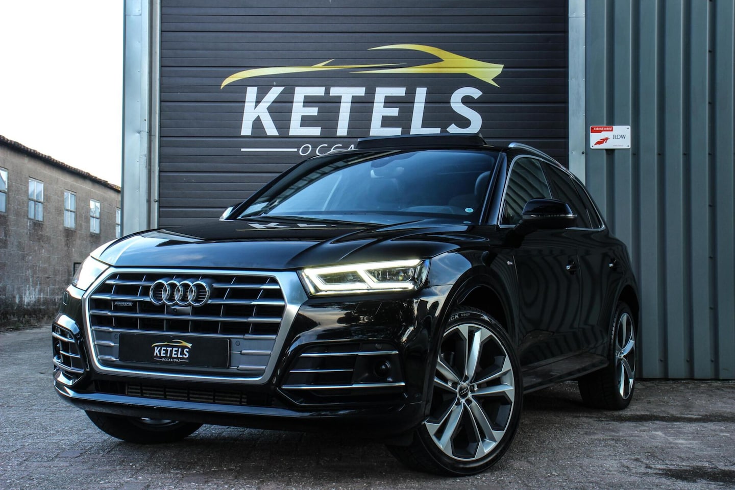 Audi Q5 - 2.0 TFSI quattro S-line B&O, PANO, 360, HUD, ACC, VOL - AutoWereld.nl