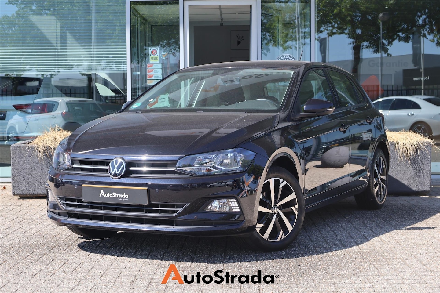 Volkswagen Polo - 1.0 Comfort Business TSI | Climate | Navigatie | Cruise | Carplay | - AutoWereld.nl