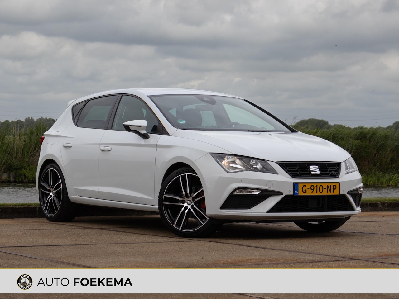 SEAT Leon - 1.5 TSI FR Business Intense ACC 19" Beats Camera - AutoWereld.nl