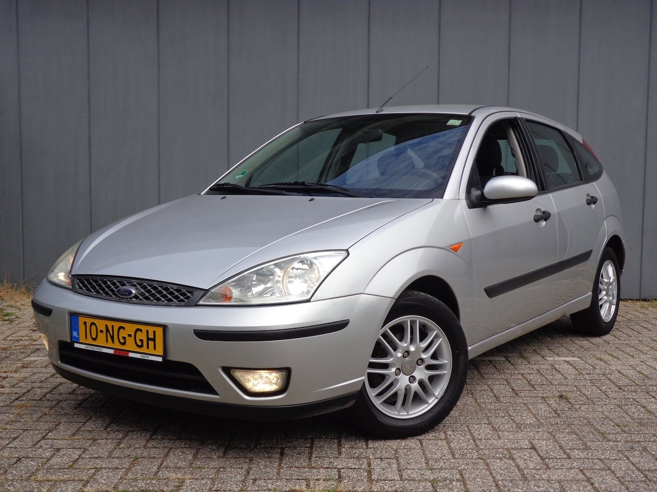 Ford Focus - 1.6i-16V Trend Unieke Staat,Onderhoud - AutoWereld.nl