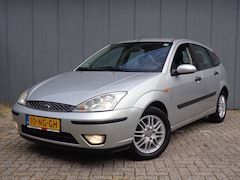 Ford Focus - 1.6i-16V Trend Unieke Staat, Onderhoud