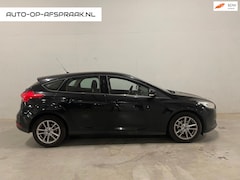 Ford Focus - 1.0 Trend 5drs. BTW 21% Navi Airco
