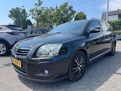 Toyota Avensis Wagon - 1.8 VVTi Luna Business, Airco, Cruise, Navi, Deal ondh