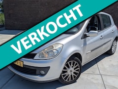 Renault Clio - 1.2-16V Special Rip Curl 5 deurs apk airco