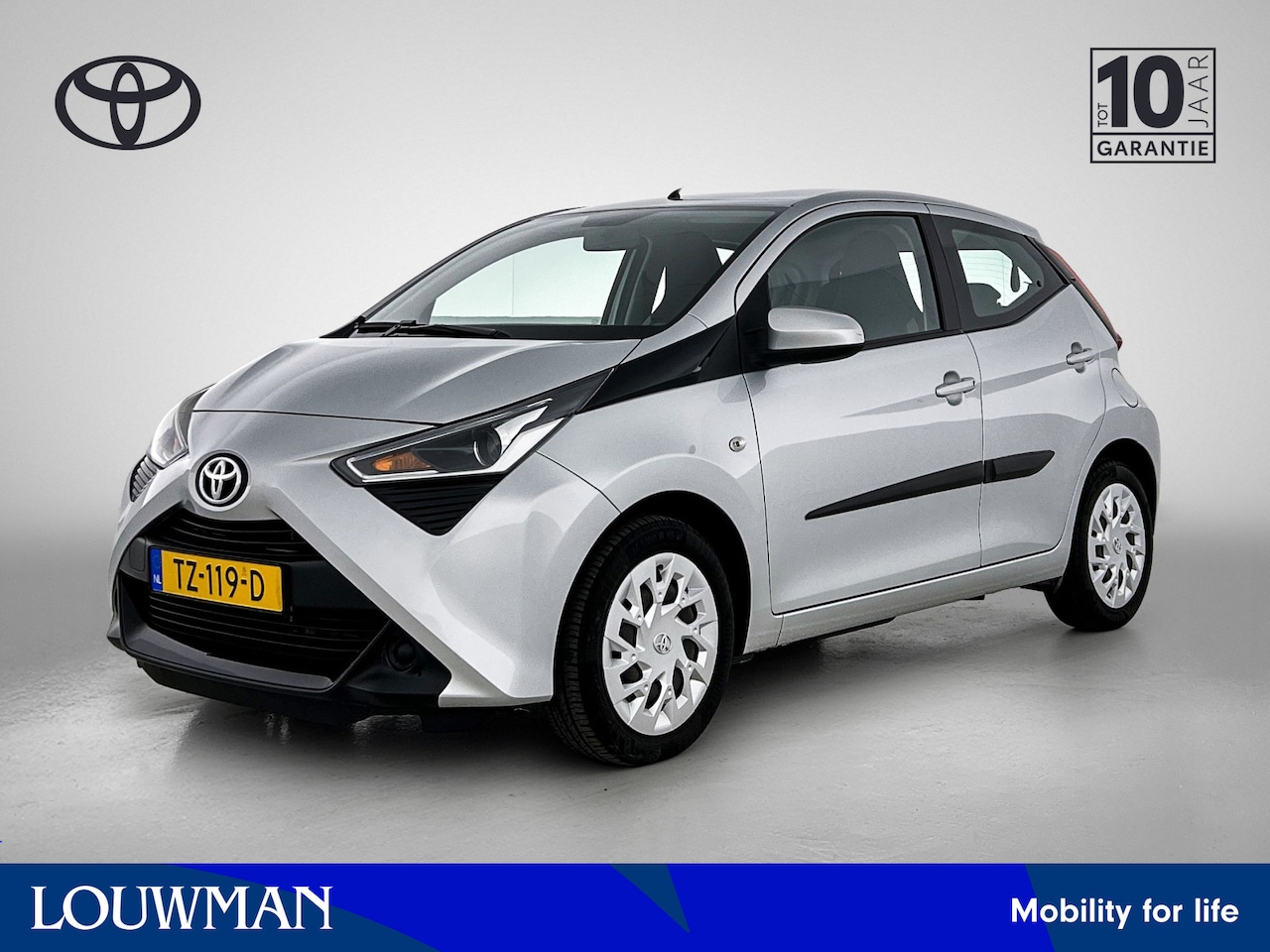 Toyota Aygo - 1.0 VVT-i x-play 1.0 VVT-i x-play - AutoWereld.nl