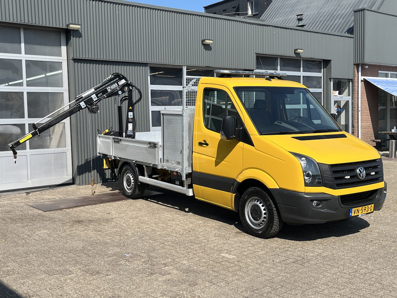 Volkswagen Crafter - 35 2.0 TDI HIAB Laadkraan 017T Hijshaak Airco Cruise controle 3-Persoons Euro 5 Trekhaak 2 - AutoWereld.nl