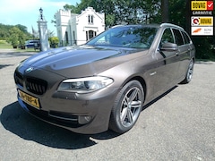 BMW 5-serie Touring - 528I | 8 traps automaat |Sport stoelen | Schakel flippers | 254.000 km | Nieuwe APK | stoe