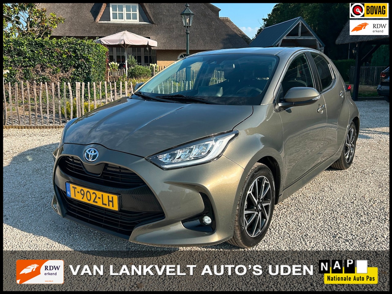 Toyota Yaris - 1.5 Hybrid Dynamic Trekhaak ECC, Camera - AutoWereld.nl