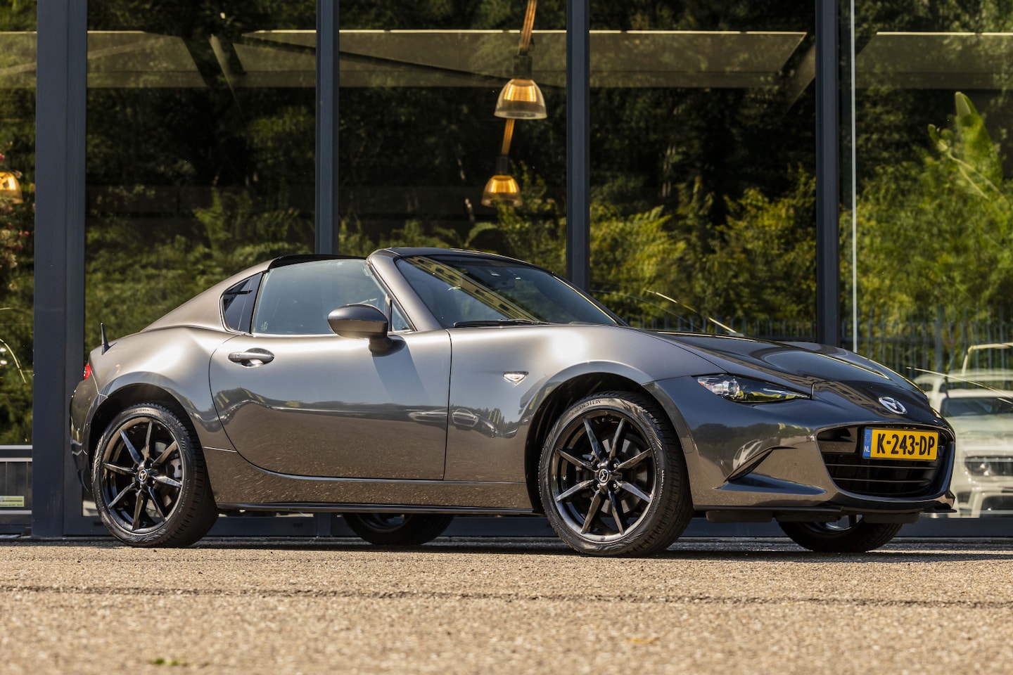 Mazda MX-5 RF - 2.0 SkyActiv-G 160 GT-M 2.0 SkyActiv-G 160 GT-M - AutoWereld.nl