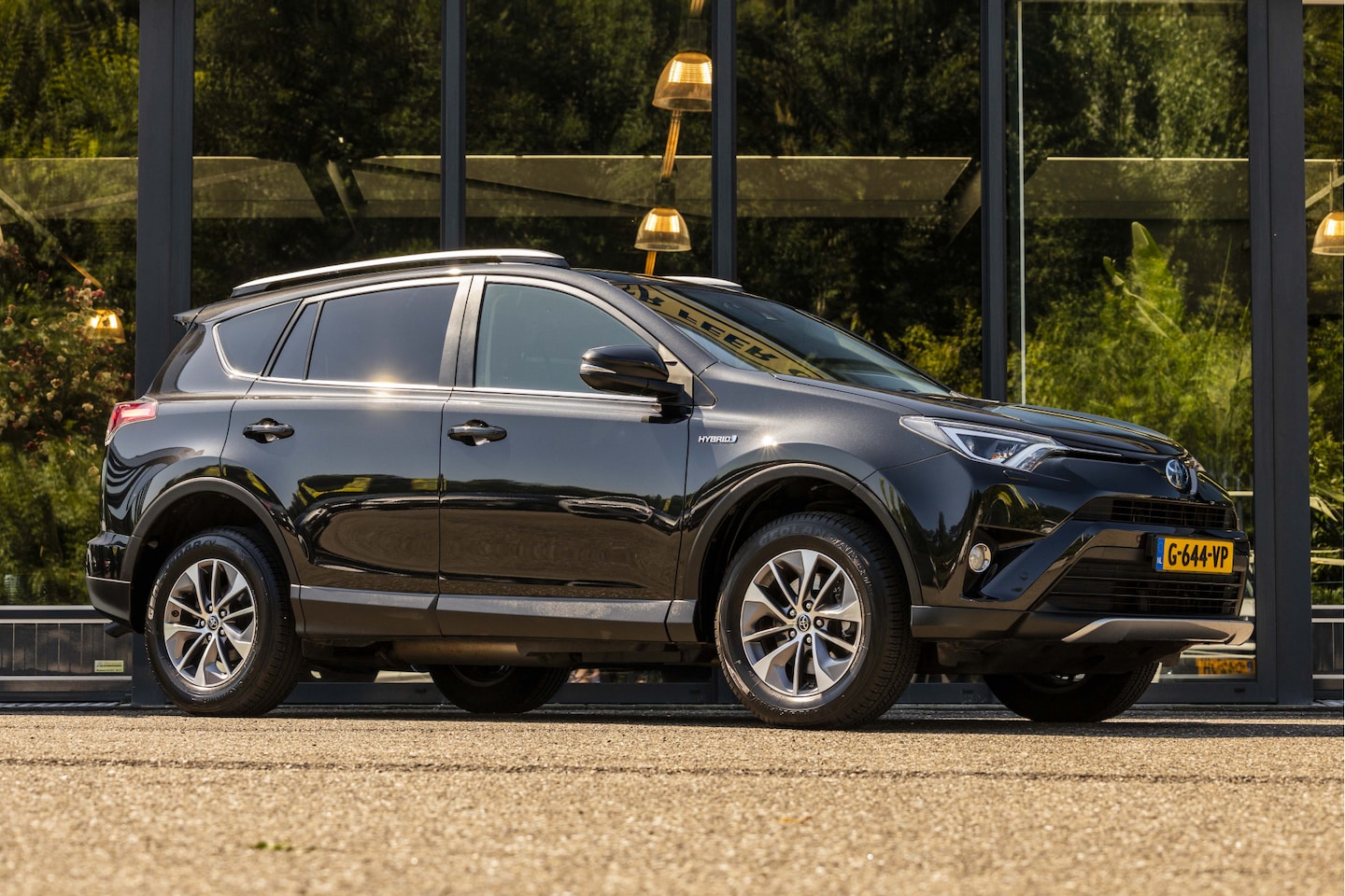 Toyota RAV4 - 2.5 Hybrid Energy 2.5 Hybrid Energy - AutoWereld.nl