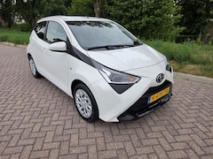 Toyota Aygo - 1.0 VVT-i x-play ltd