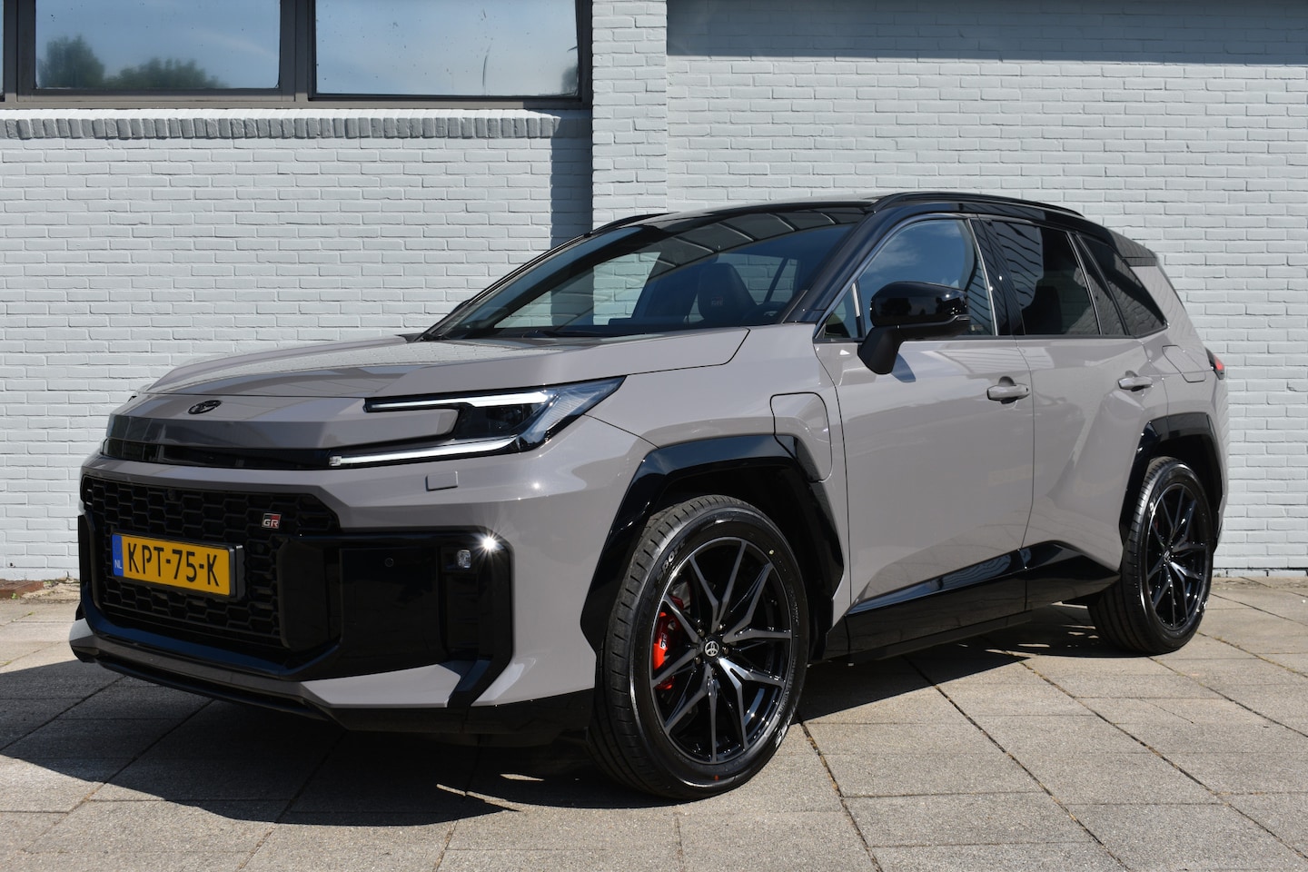 Toyota RAV4 - 2.5 Plug-in Hybrid AWD 300 GR Sport Automaat 309pk | JBL | Schuif / kantel dak | Stoelverw - AutoWereld.nl
