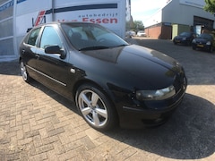 SEAT Leon - 1.8-20VT Sport incl nieuwe APK