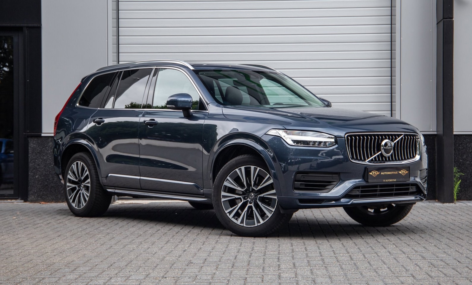Volvo XC90 - 2.0 T8 Twin Engine AWD Inscription 2.0 T8 Twin Engine AWD Inscription - AutoWereld.nl