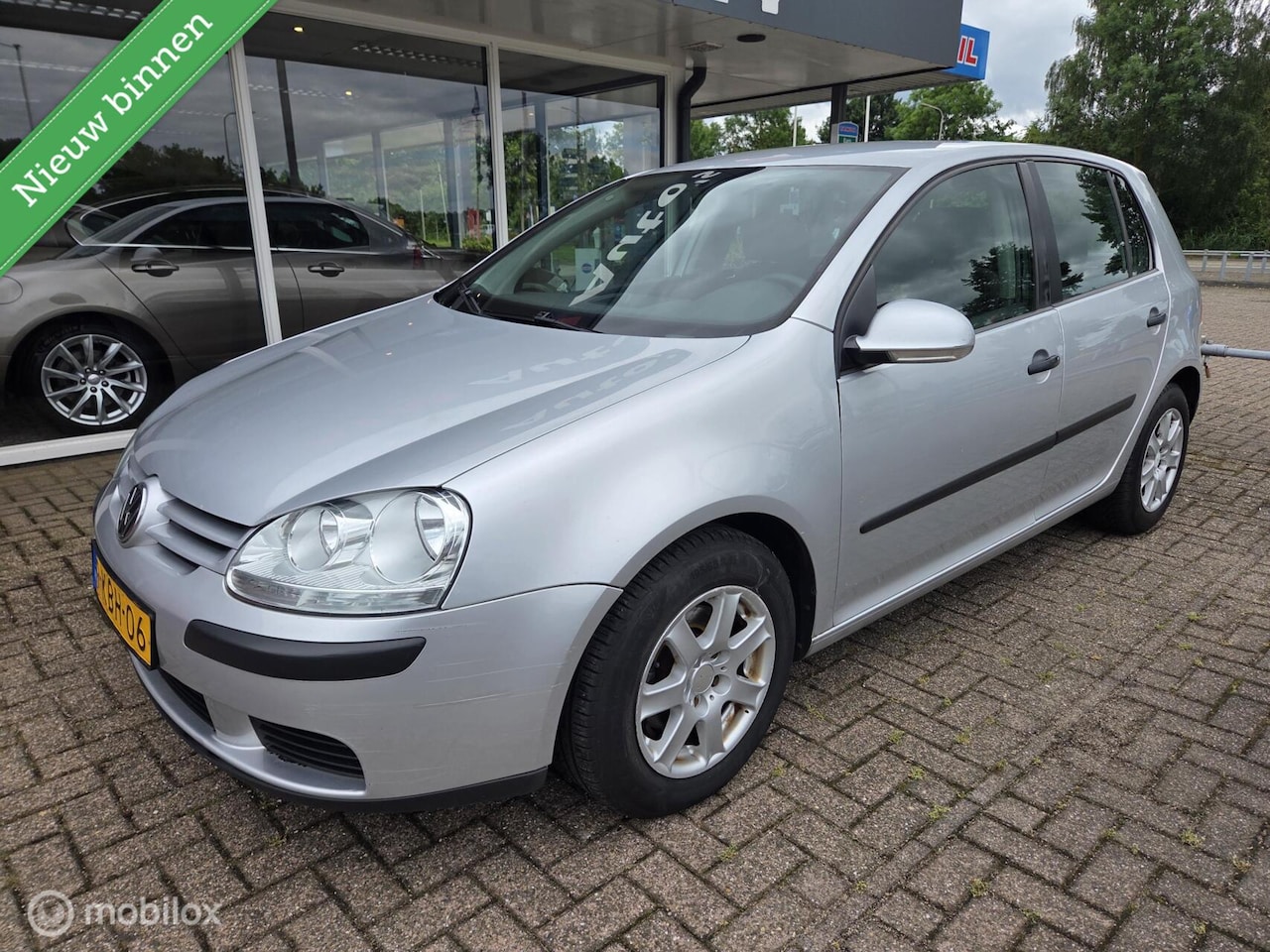 Volkswagen Golf - 1.4 Trendline 5dr Airco Apk 06-2027 - AutoWereld.nl