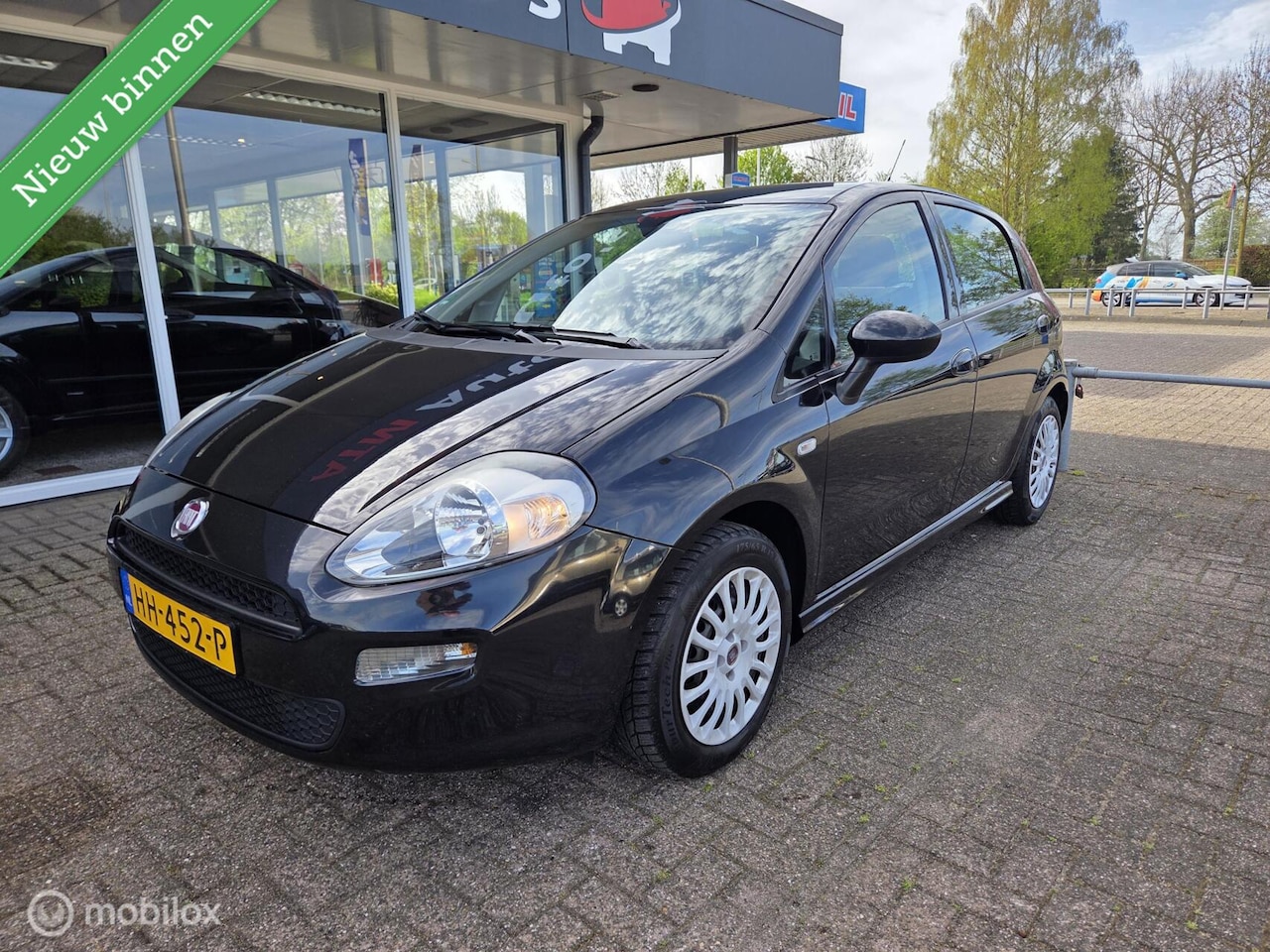 Fiat Punto - 1.3 JTD Dynamic 5Drs Airc- Cruise-PDC-KM NAP! - AutoWereld.nl