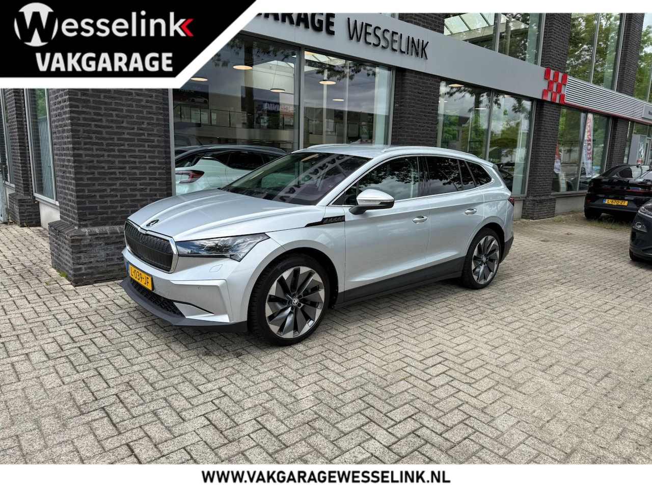 Skoda Enyaq iV - 80 First Edition | SOH 93% | Wegkl. Trekhaak | Carpay | Memory stoel - AutoWereld.nl