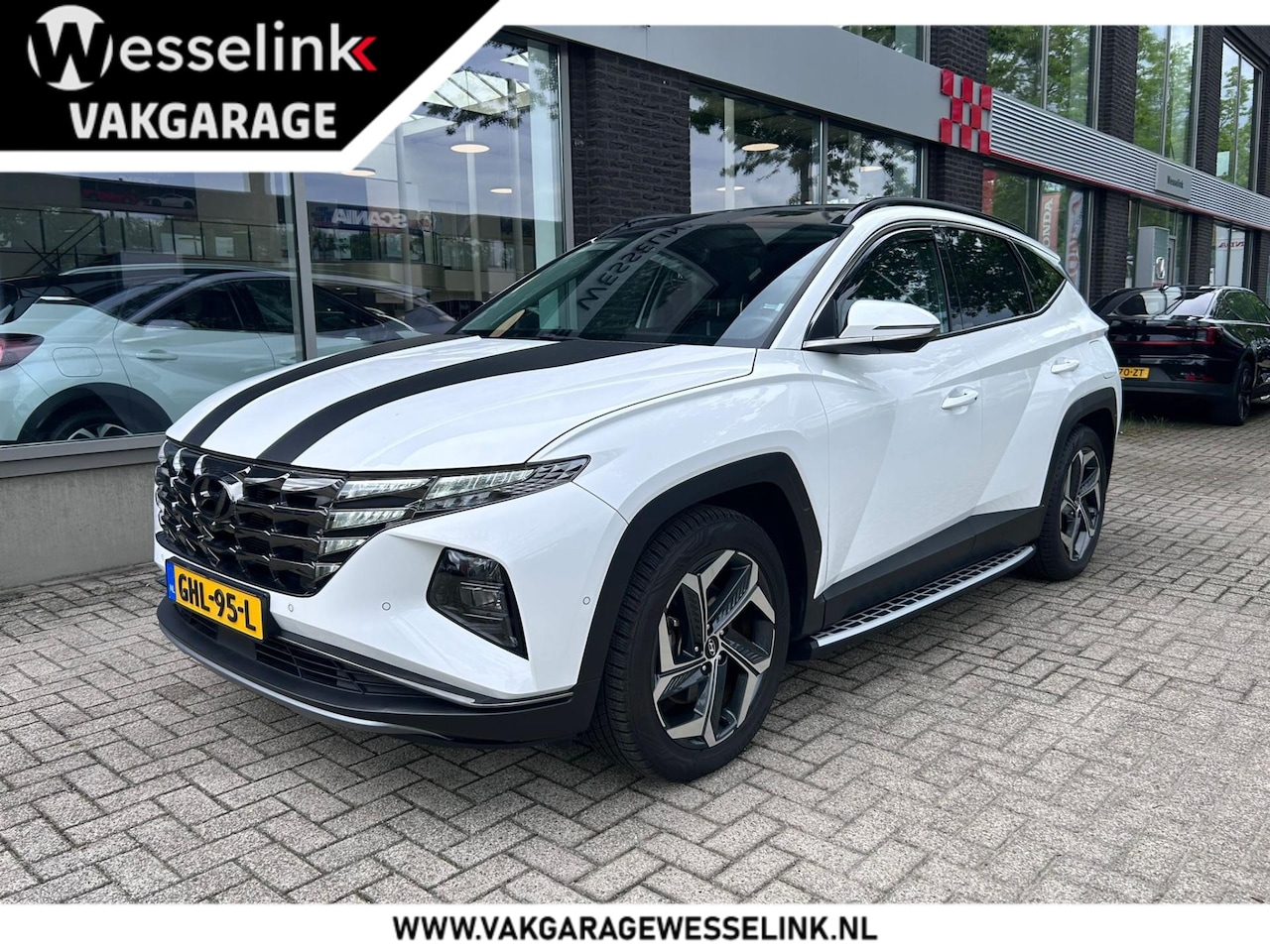 Hyundai Tucson - 1.6 T-GDI PHEV Premium Sky 4WD | Panorama | Leder | All Season banden | - AutoWereld.nl