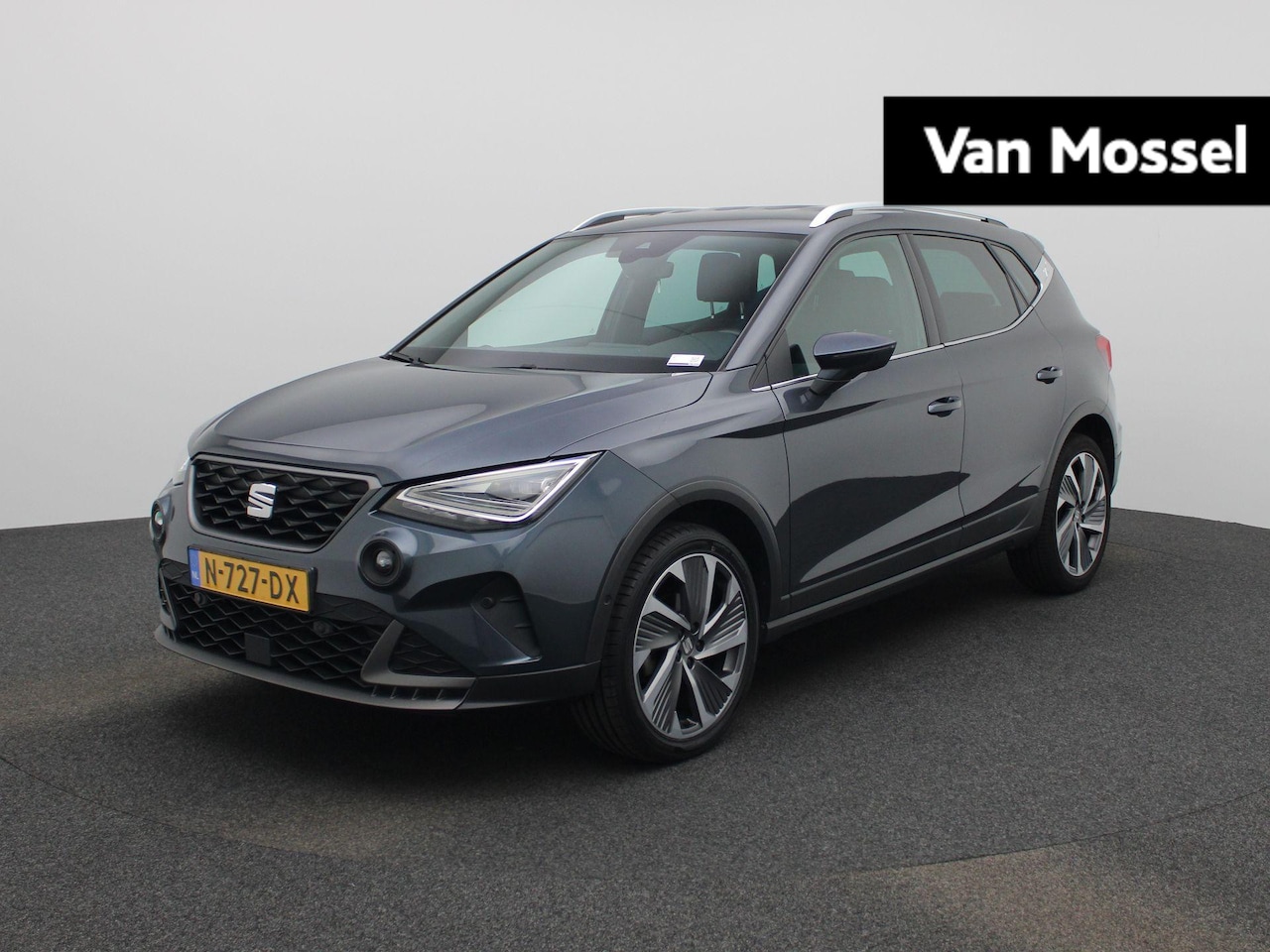 SEAT Arona - 1.0 TSI FR Business Intense |ALCANTARA BEKLEDING | STOELVERWARMING | ACHTERUITRIJCAMERA | - AutoWereld.nl