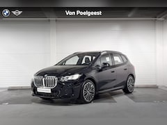 BMW 2-serie Active Tourer - 230e xDrive | M-Sport | Trekhaak | Panoramadak | Harman/Kardon