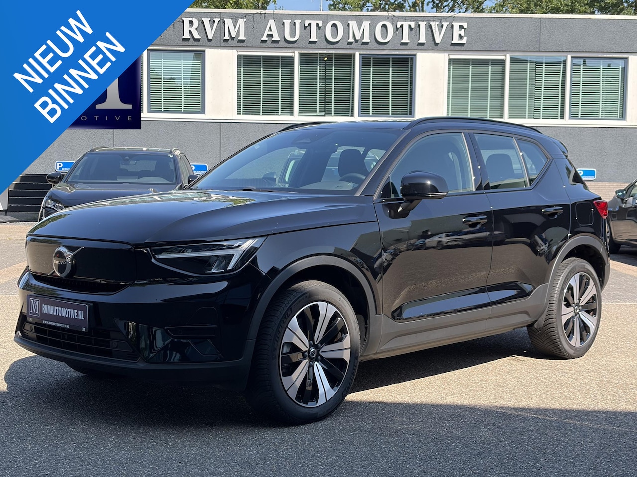 Volvo XC40 - Recharge Core 70 kWh SOH 96% | ACHTERUITRIJCAMERA| WARMTEPOMP| STOEL + STUURVERWARMING - AutoWereld.nl