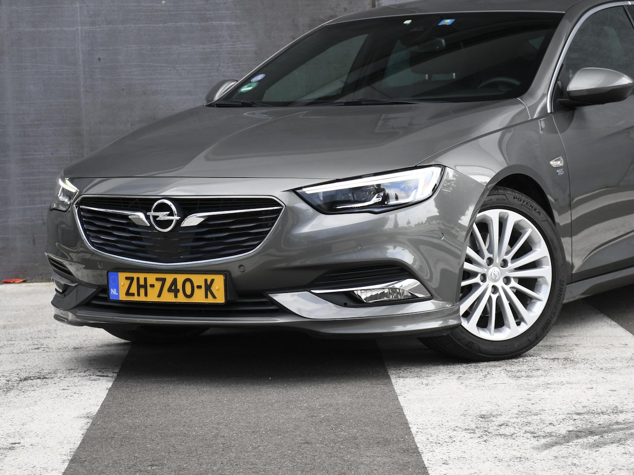 Opel Insignia Grand Sport - Innovation 1.6 Turbo 200pk Automaat 100% OPEL ONDERH. | 360° CAM. | DODE HOEK | LED MATRIX - AutoWereld.nl