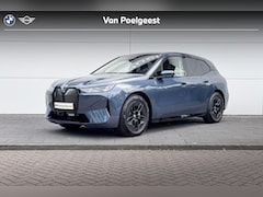 BMW iX - xDrive45 101 kWh
