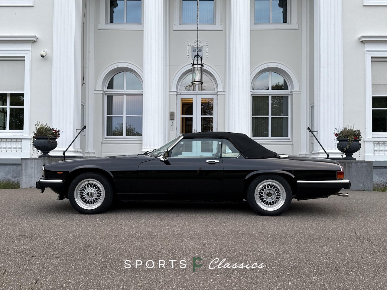 Jaguar XJS - V12 convertible 5.3L EU Auto Pionolak zwart beige leder - AutoWereld.nl