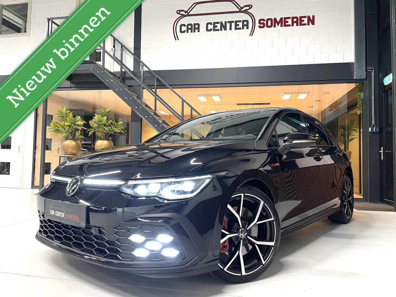 Volkswagen Golf - 8 2.0 TSI GTI 245 PK/ Cam/ IQ LED/ 19''LMV/ CarPlay - AutoWereld.nl