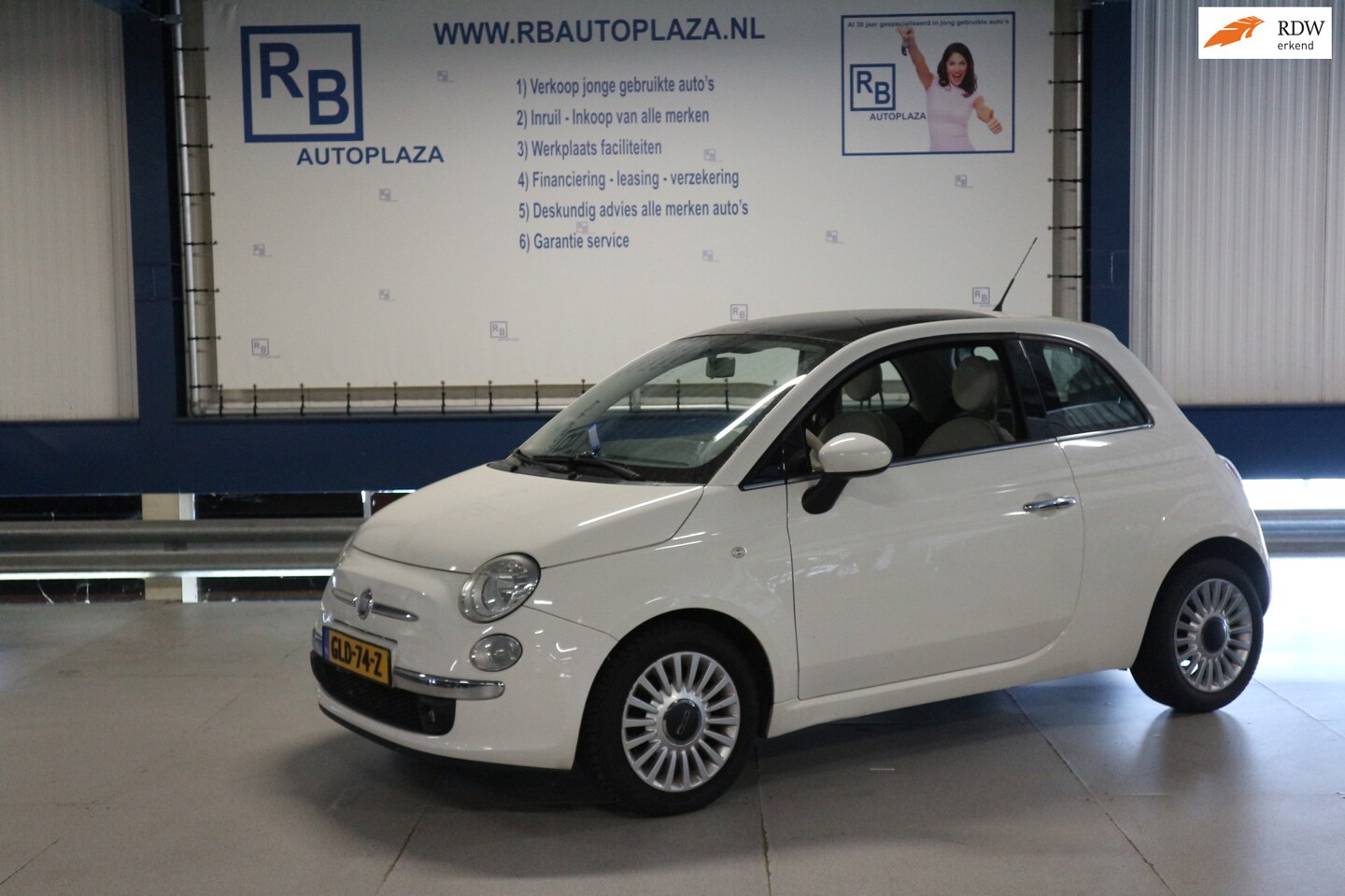 Fiat 500 - 0.9 TwinAir Lounge / DAKJE / HAAKJE / LEUKE AUTO ! ! ! ! - AutoWereld.nl