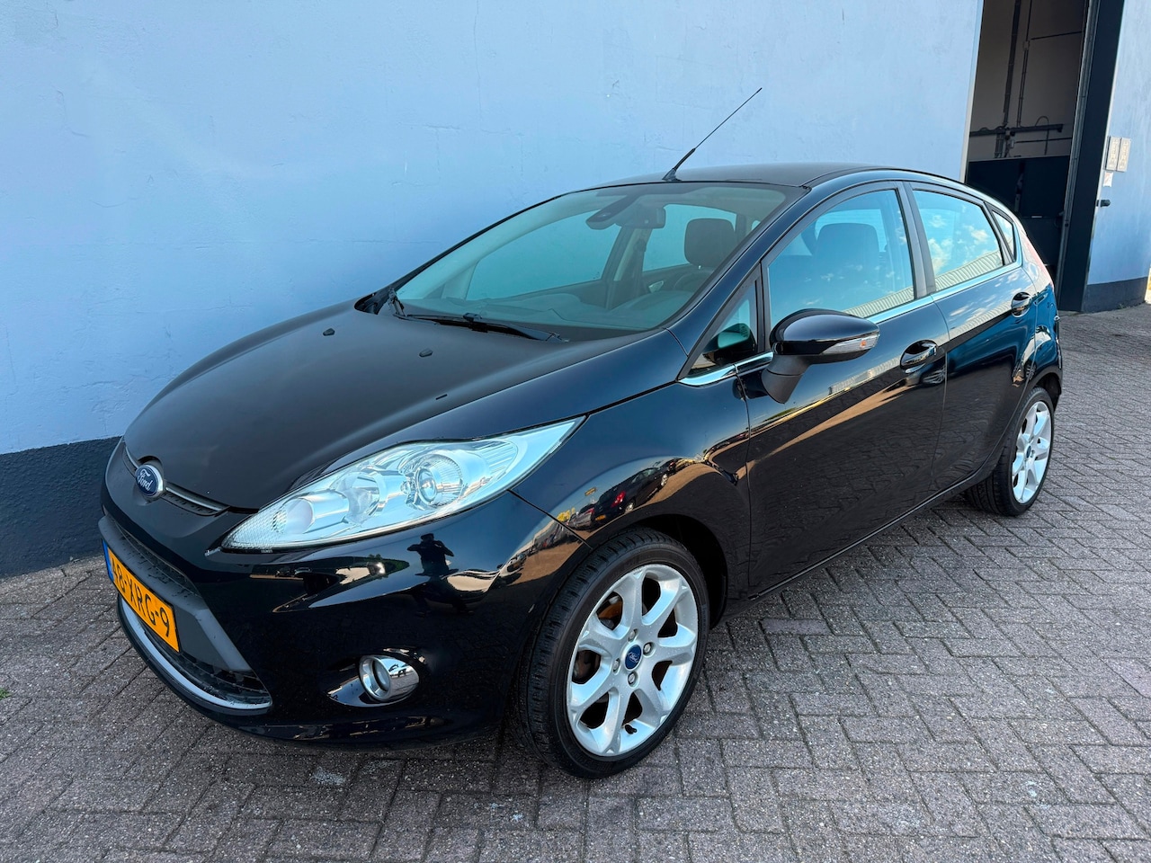 Ford Fiesta - 1.25 Titanium - Cruise Control - Climate Control - AutoWereld.nl