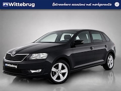 Skoda Rapid Spaceback - 1.0 TSI Greentech Clever / Airco / Stoelverwarming / Parkeersensoren achter / Lichtmetaal