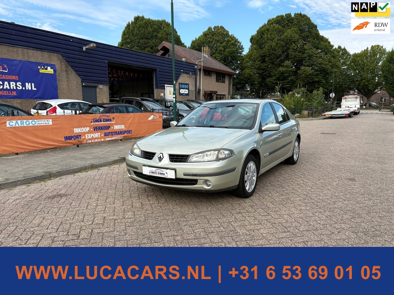 Renault Laguna - 2.0-16V Tech Line Aut Navi NIEUWE APK! - AutoWereld.nl