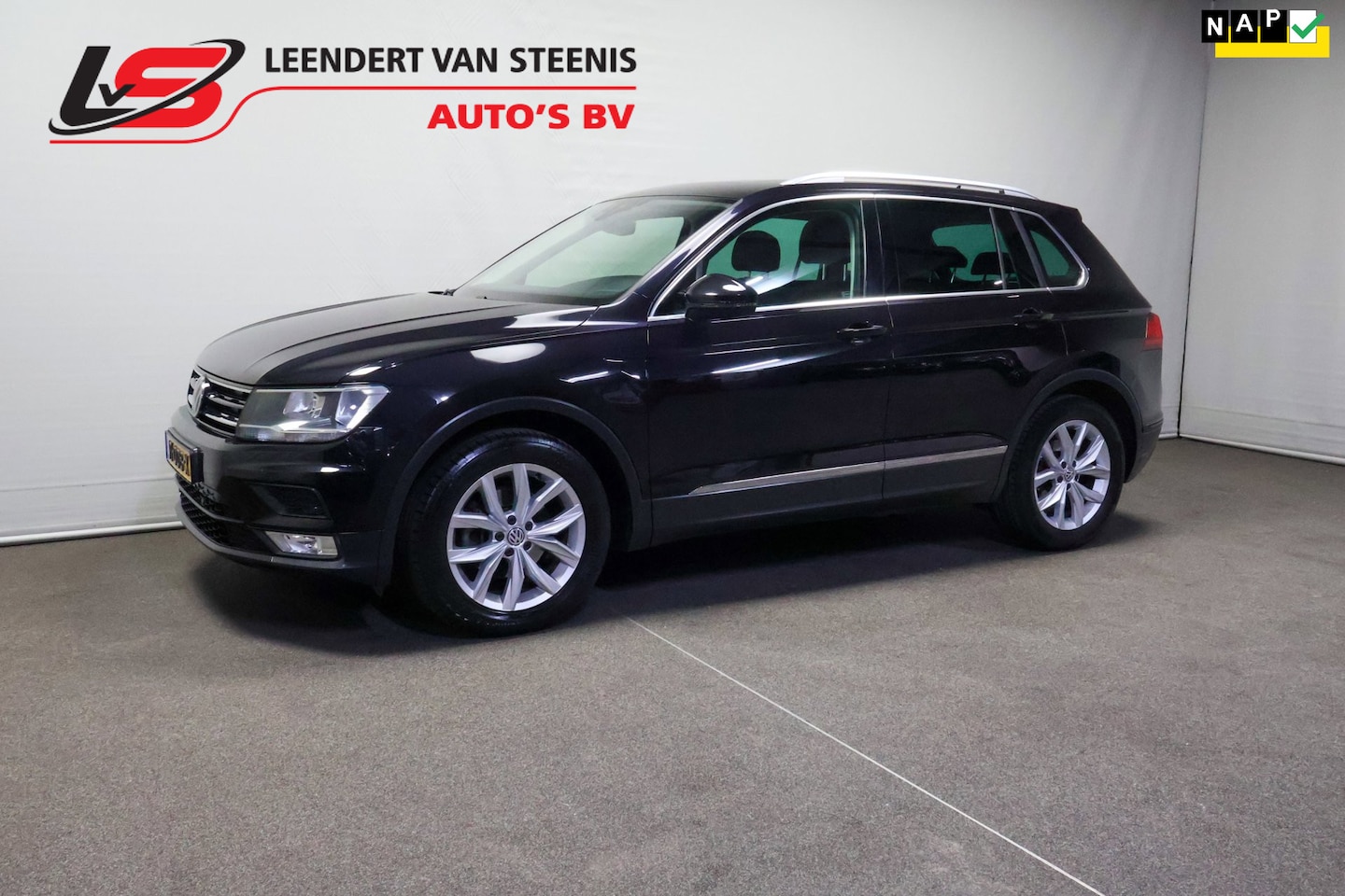 Volkswagen Tiguan - 1.4 TSI ACT Connected Series 1.4 TSI ACT Connected Series - AutoWereld.nl