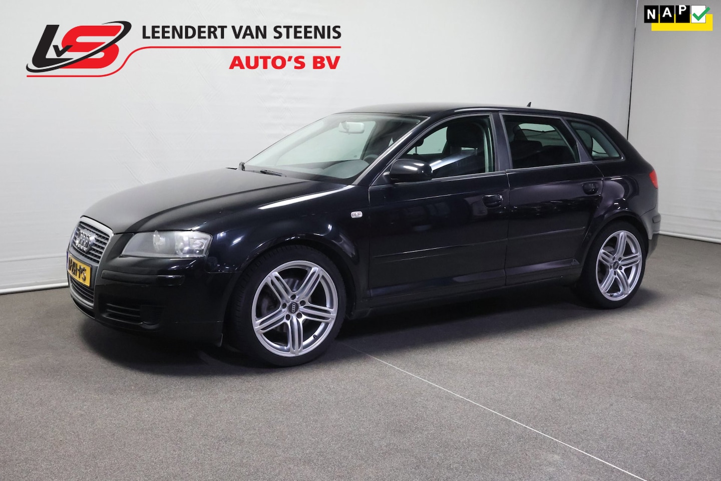 Audi A3 Sportback - 1.4 TFSI Attraction Business 1.4 TFSI Attraction Business - AutoWereld.nl