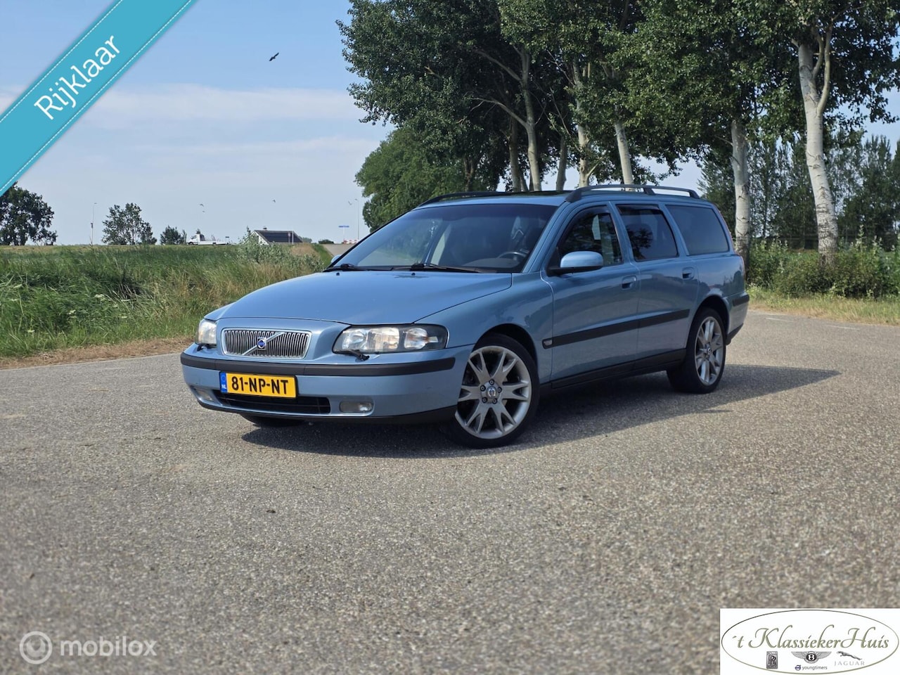 Volvo V70 - 2.5 T Geartronic 7 persoon schuifdak - AutoWereld.nl