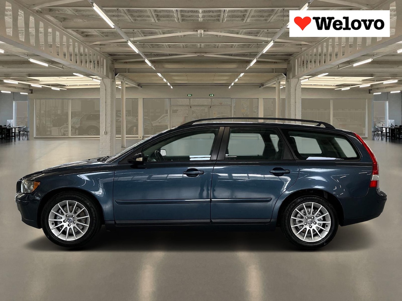 Volvo V50 - 2.4 Momentum Youngtimer, trekhaak, lekkere 5 cilinder... - AutoWereld.nl